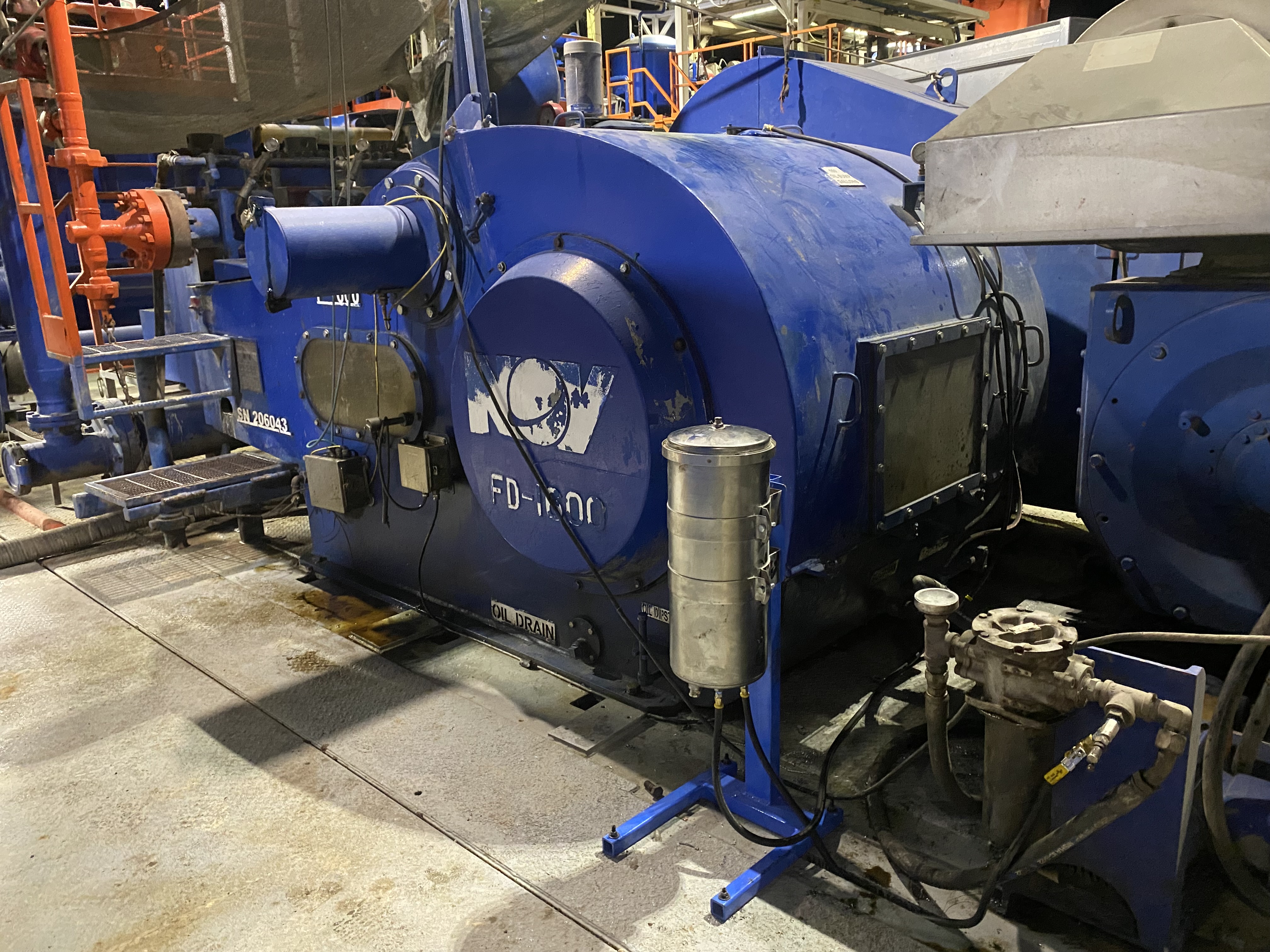 FlowGuard 1-micron filter installed on an oilfield mud pump